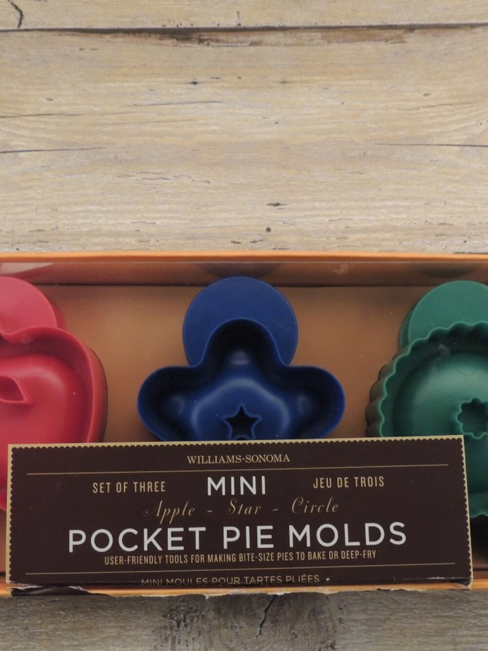 2011 Edition Williams-Sonoma Mini Pocket Pie Molds Set of 3
